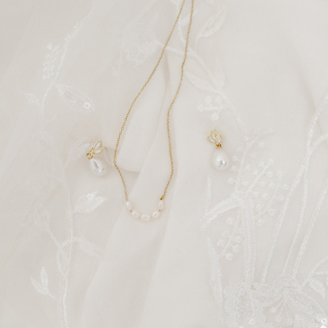 Dawn Necklace