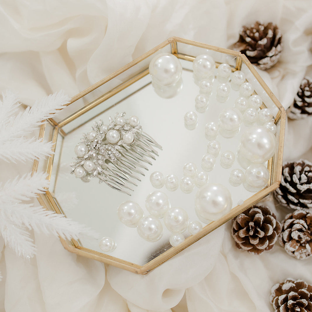Vintage silver pear & diamante bridal hair comb. 